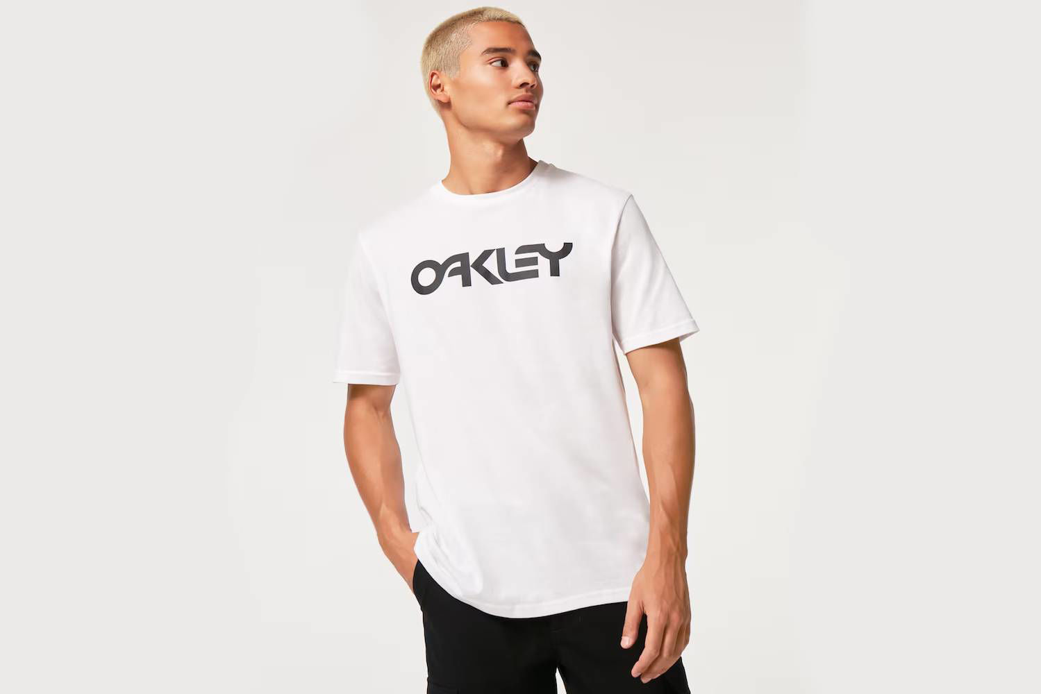 Picture of OAKLEY T-Shirt Mark II Tee 2.0 White & Black