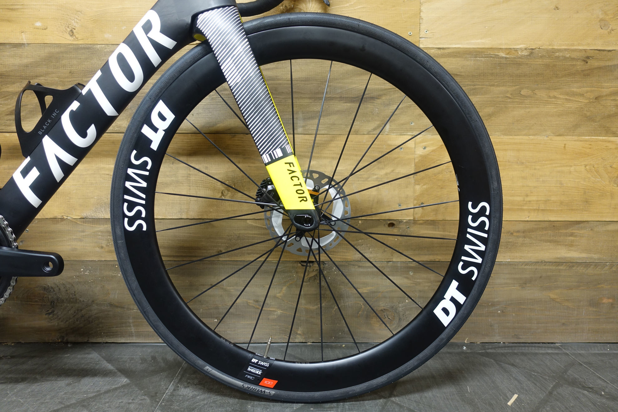 Immagine di FACTOR Ostro Vam 2.0 Road Racing