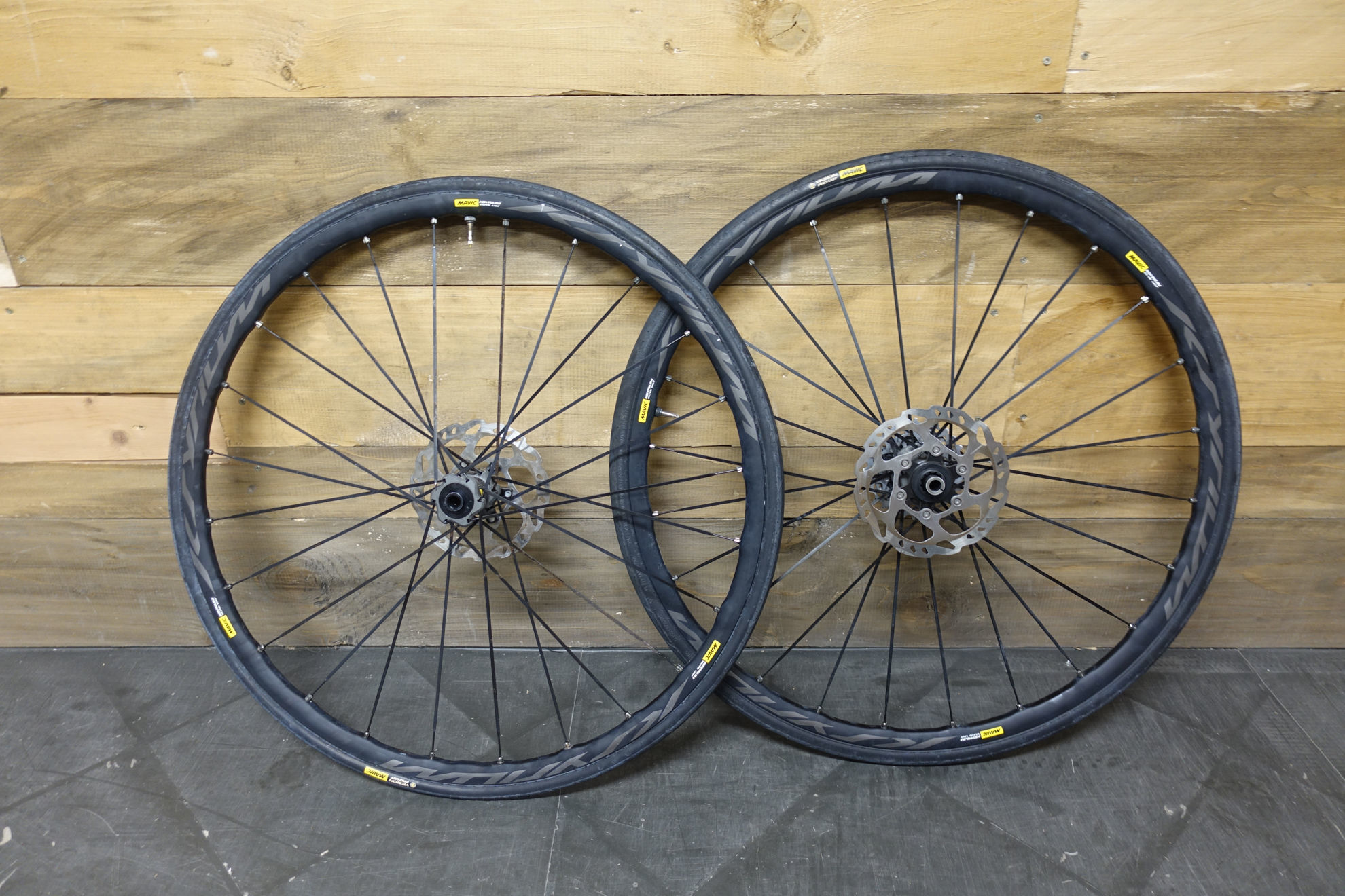 Immagine di RUOTE Mavic Ksyrium Elite Disc - Usate*