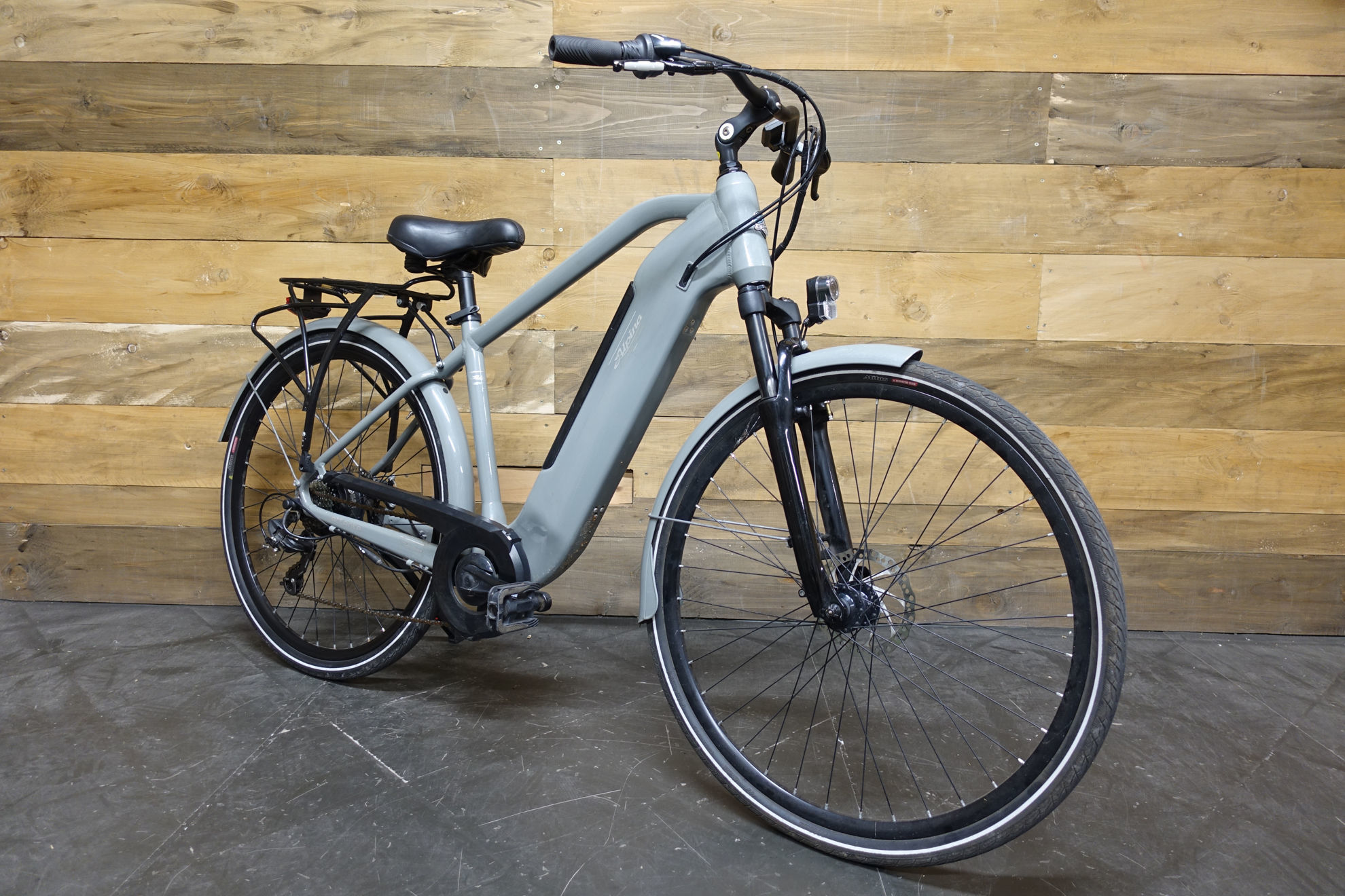 Picture of City e-Bike Atlanta Q1 Trk 28 - Usata*