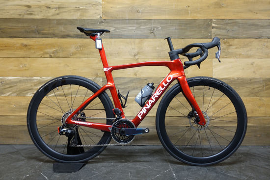 Immagine di PINARELLO Dogma F Red AXS Princeton PEAK Starry Red