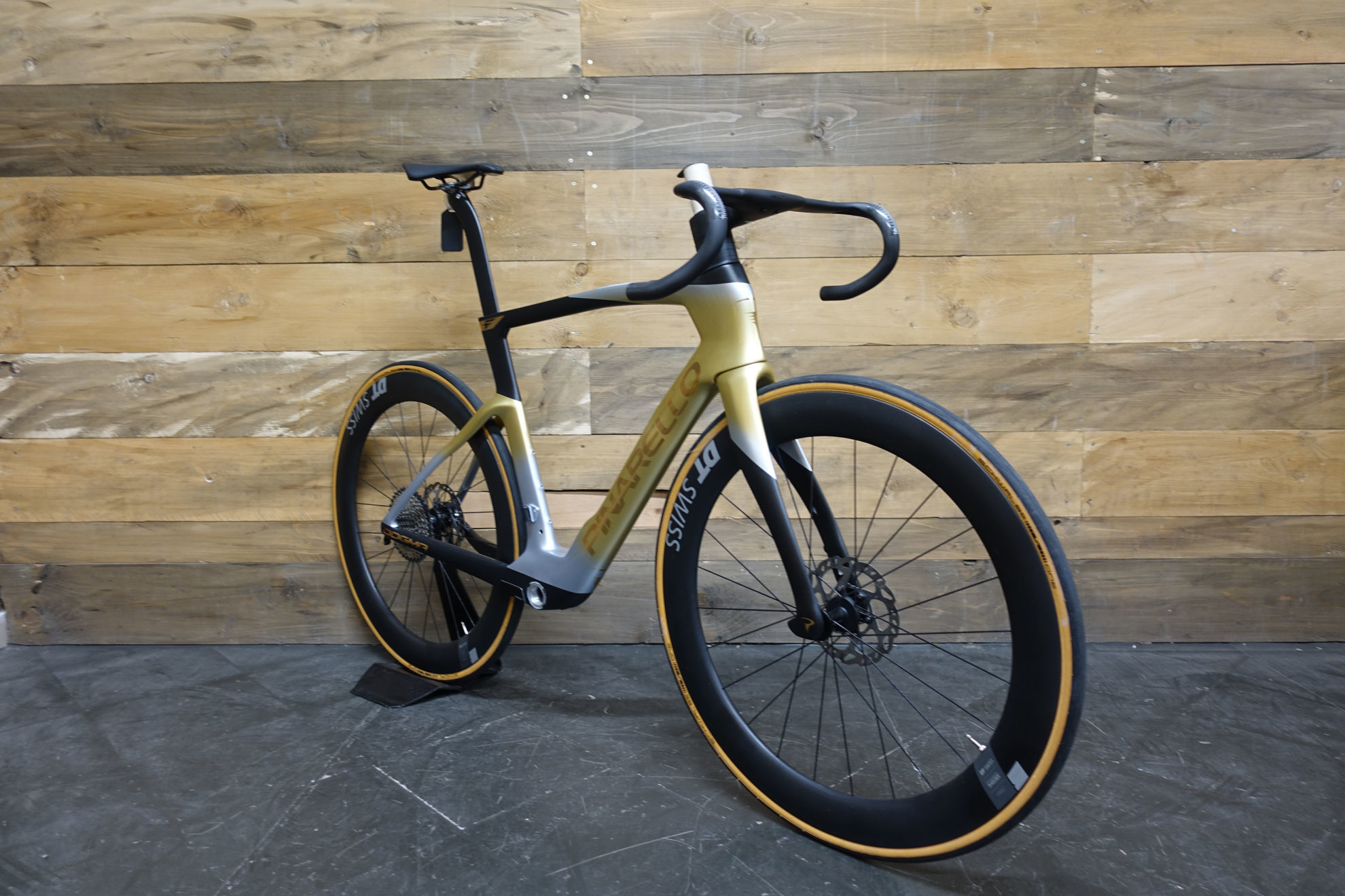 Picture of PINARELLO Dogma F + Talon 44x110 Frame